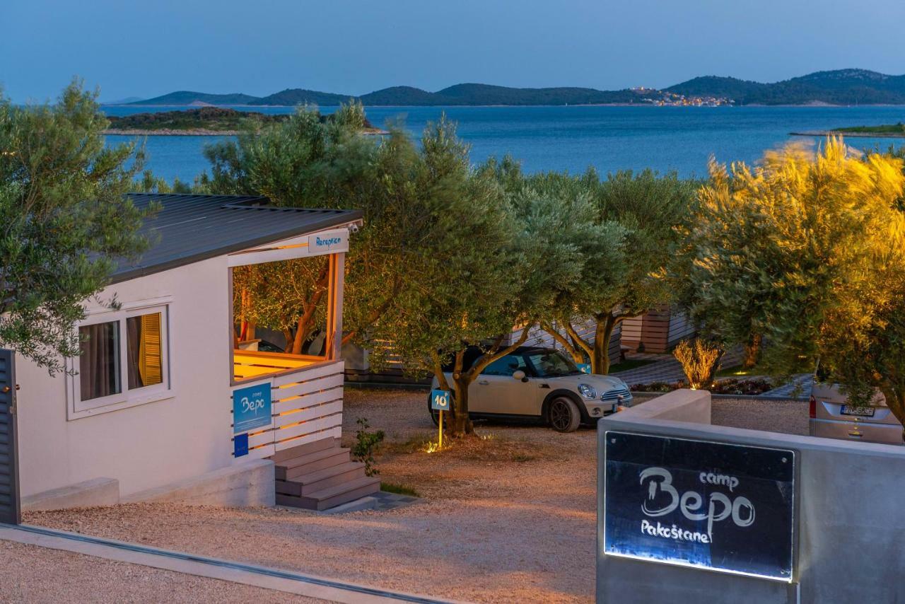 Camp Bepo Hotel Pakoštane Eksteriør billede